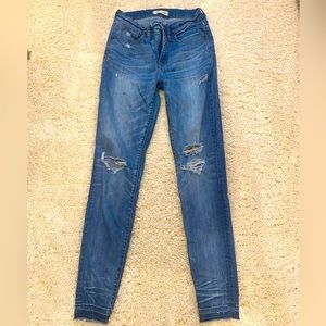 Madewell distressed skinny jeans, size 27 T